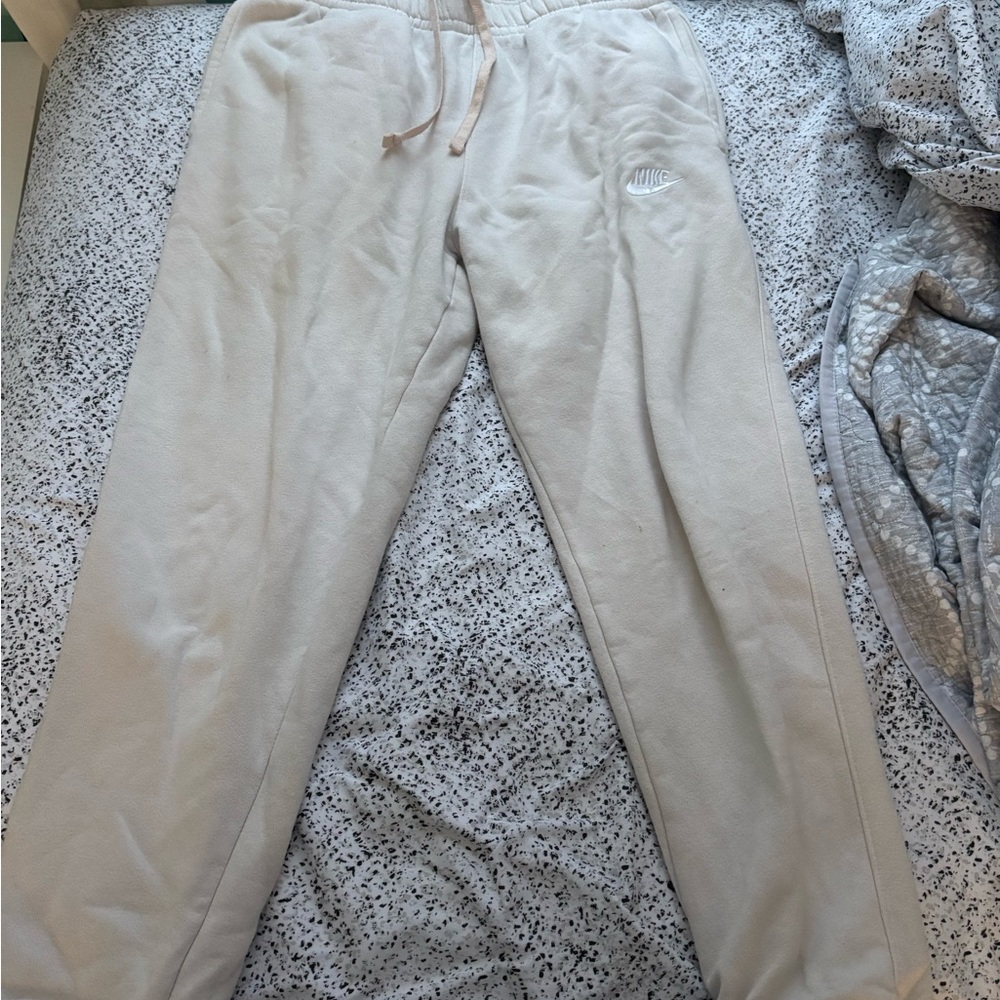 Nike Men's Off-White Joggers